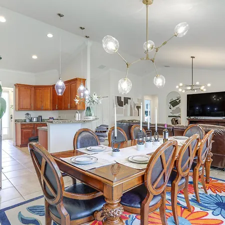 Port St Lucie Home With Above-Ground Pool And Grill